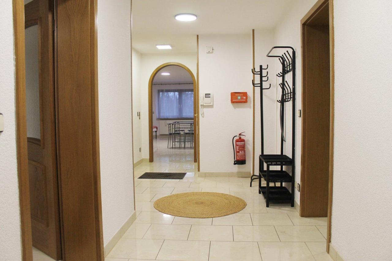 Spacious Apartment In Industrial Area Лудвигсбург Екстериор снимка
